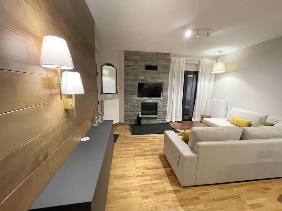 Agnanta Mountain Residence Luaran gambar