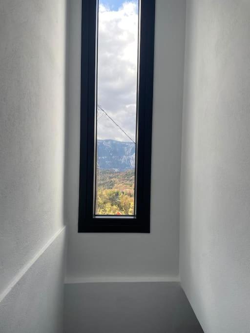 Agnanta Mountain Residence Luaran gambar
