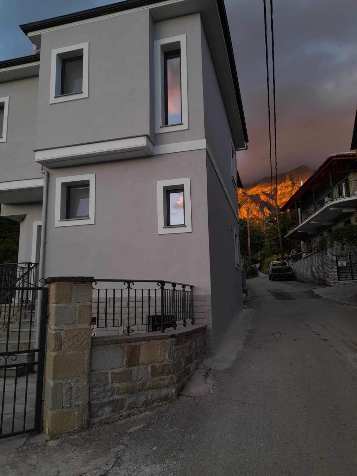 Agnanta Mountain Residence Luaran gambar